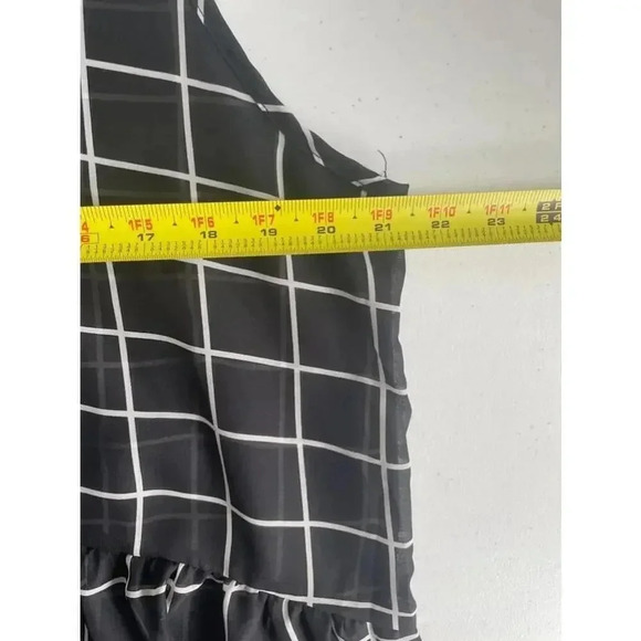 NWT Women's Agnes & Dora Black and Ivory Window Pane Sheer Godiva Dress 3X 0062‎ - Picture 6 of 8